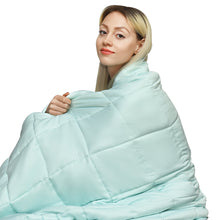 Load image into Gallery viewer, Gymax 7-20 lbs Cooling Weighted Blanket Luxury Cooler Version Light Green

